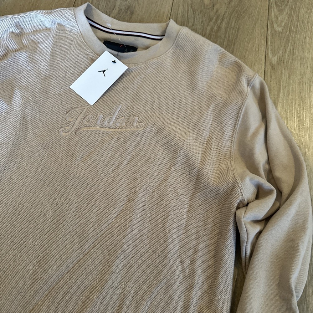 NWT Nike Mens Small Jordan Men's Flight MVP Long Sleeve Fleece Beige FN4607-244